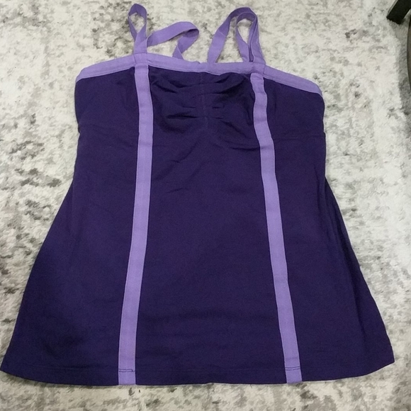 Lululemon Insight Tank
Lolo/Power purple - Picture 2 of 6